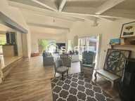 BEAU PAVILLON DE 4 CHAMBRES ET STUDIO ATTENANT + JARDIN PISCINE ET GARAGE — photo 2