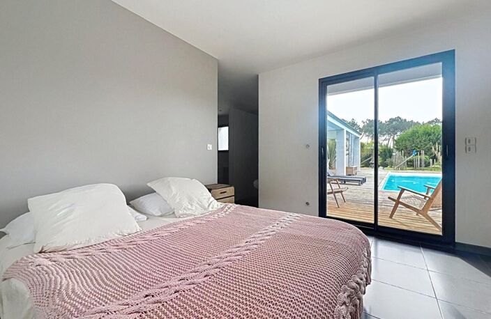 Maison d'Architecte de 185m² + piscine à Casteljaloux — photo 4