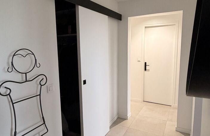 Vente Appartement 3 pièces — photo 2