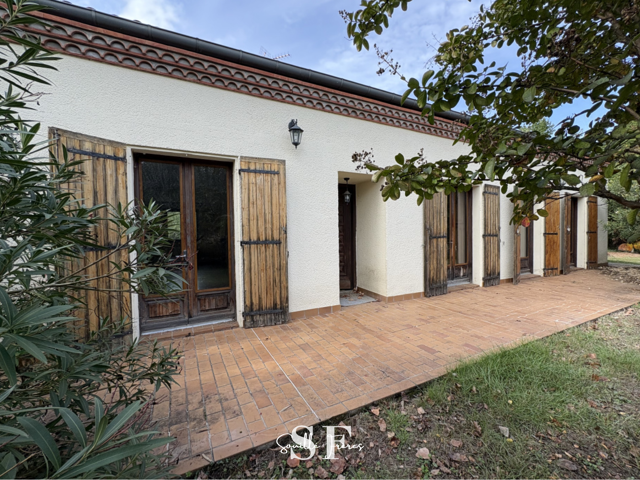 ROQUEFORT - MAISON AVEC JARDIN ET GARAGE - 131,26 m2 — photo du bien