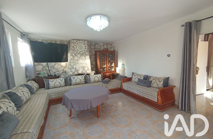 Vente Maison/villa 10 pièces — photo 2