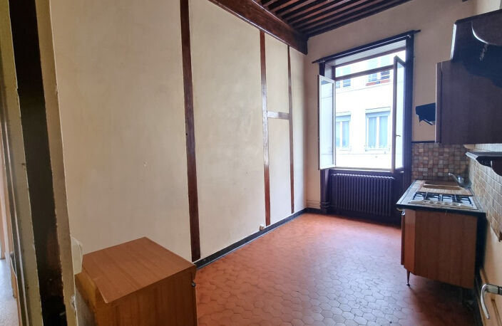 VENTE LYON 69001 - CANUT DE TYPE T3 DE 64M2 A POTENTIEL A 3MN A PIED  PLACE CROIX ROUSSE — photo 4