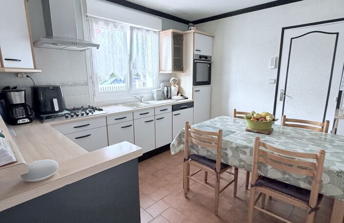 Vente Maison traditionnelle 7 pièces — photo 3