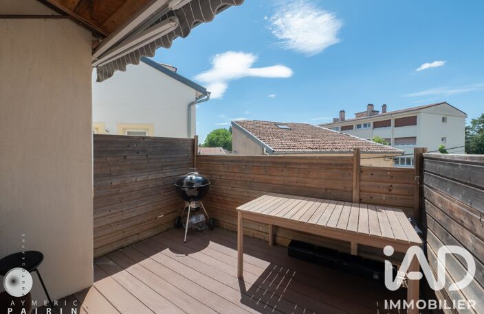 Vente Immeuble 379 m&sup2; — photo 2