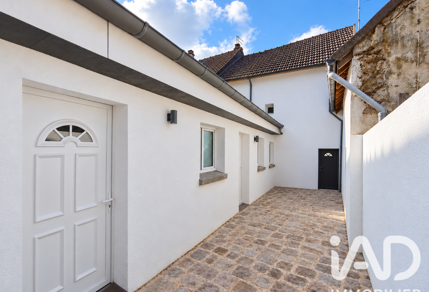 Vente Immeuble 2 pièces — photo 1