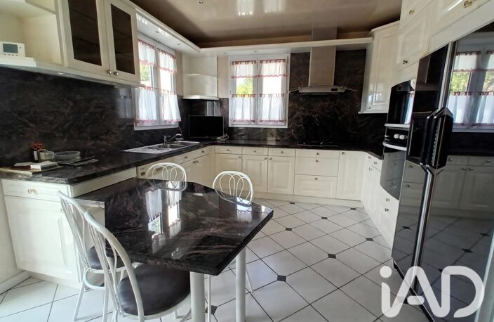 Vente Maison/villa 7 pièces — photo 5