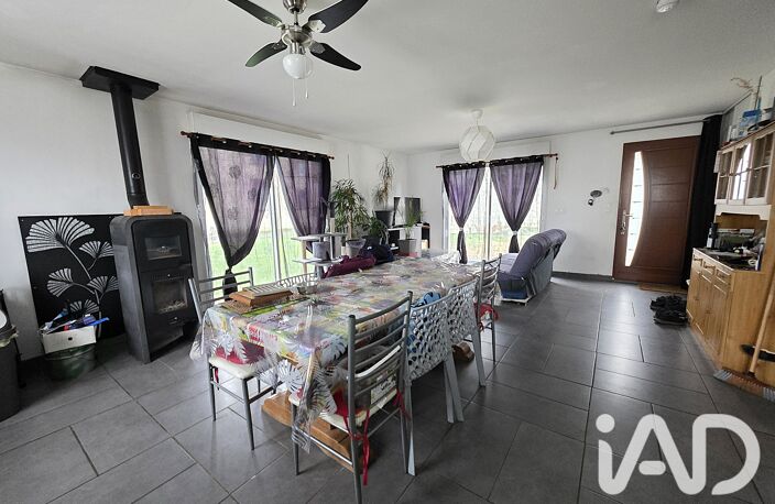 Vente Maison/villa 4 pièces — photo 2