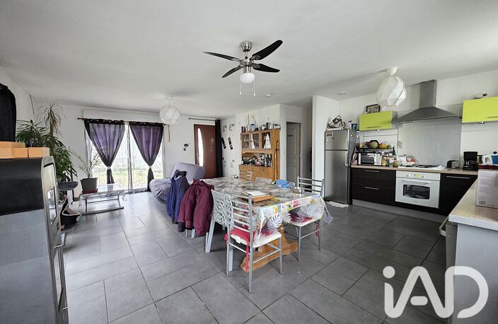 Vente Maison/villa 4 pièces — photo 3