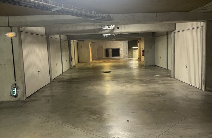 Vente Garage 14 m&sup2; — photo 4