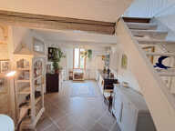 A VENDRE- CHARMANTE MAISON DE VILLE AVEC GARAGE ET JOLI PATIO -SOMMIERES — photo 3