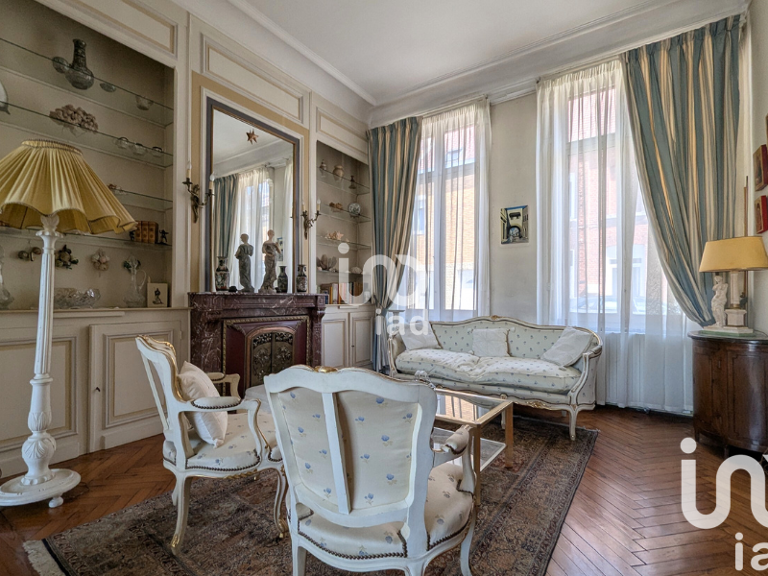 Vente Maison/villa 8 pièces — photo 1