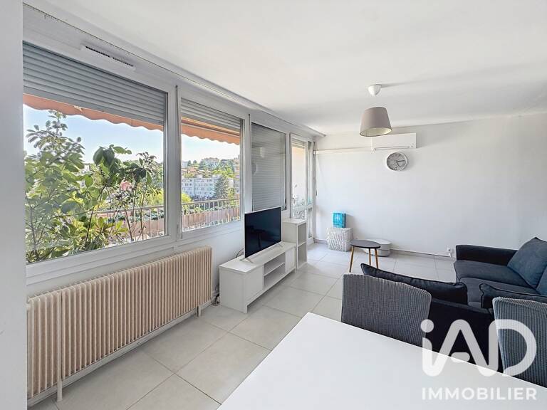 Location Appartement 4 pièces — photo 1