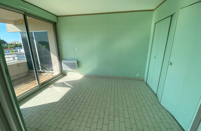 Appartement T2 avec terrasse 16m2 et garage — photo 4