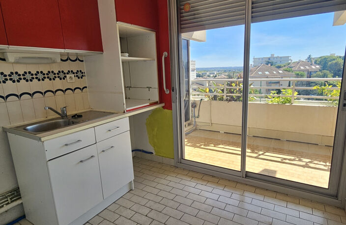 Appartement T2 avec terrasse 16m2 et garage — photo 5