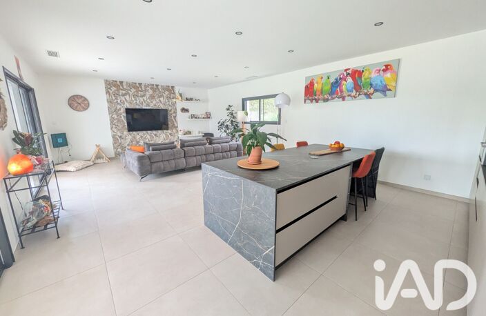 Vente Maison/villa 5 pièces — photo 3