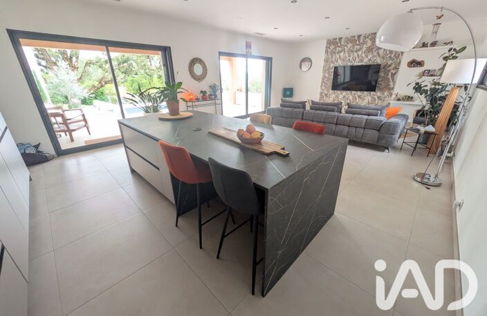 Vente Maison/villa 5 pièces — photo 4