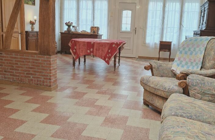 Vente Maison/villa 6 pièces — photo 2