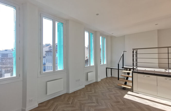 Rue Pierre Dupré - T1 40 m2 - refait à NEUF - 3 ème étage — photo 4