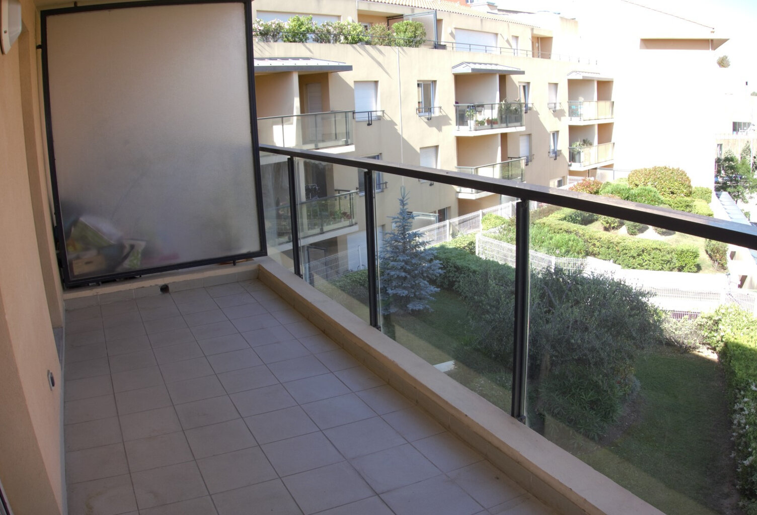 Appartement T2 Terrasse Allées Provençales — photo 1