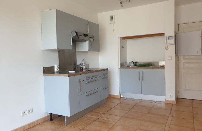 Appartement T2 Terrasse Allées Provençales — photo 3