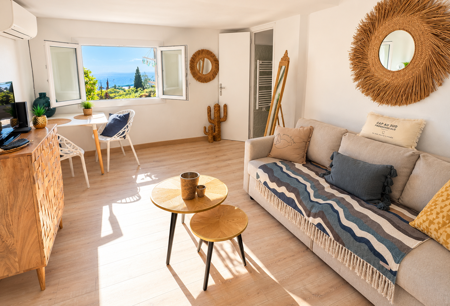 Appartement T1 entièrement rénové avec vue mer ! — photo 1
