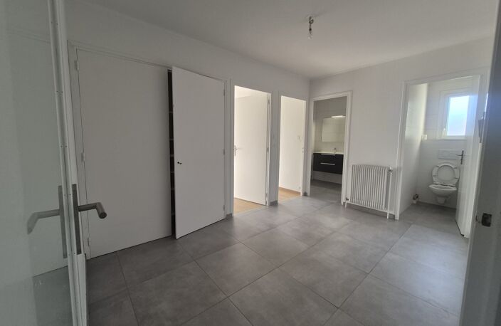 SAINT MARTIN D'HERES appartement de type 4 dans belle résidence — photo 5