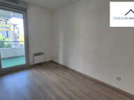 ZENITH - T3 avec balcon et 2 stationnements — photo 3