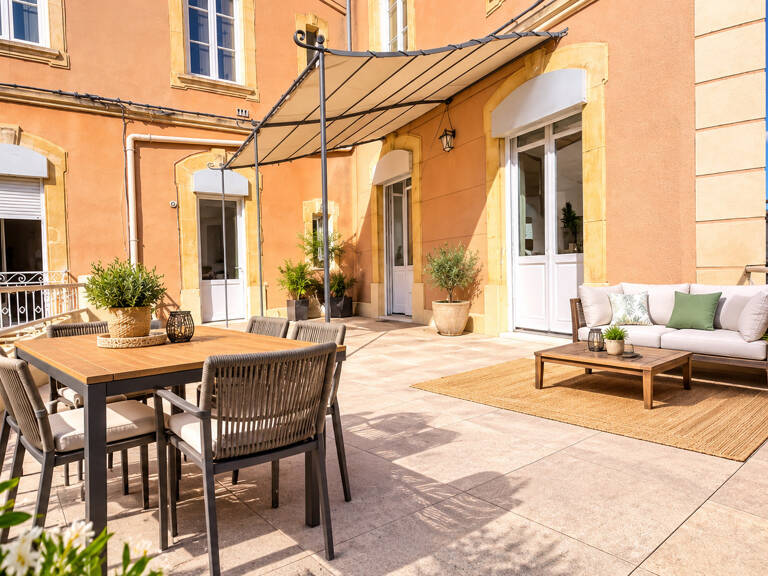 Ales, Appartement avec terrasse — photo 1