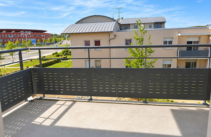 T2 45 m² ? Tournefeuille (31170) ? Terrasse 6 m² ? Parking ? Ascenseur ? DPE C — photo 4