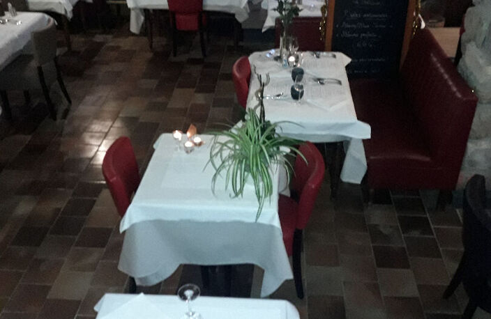 Maison d'habitation et d'activité - Murs restaurant  plaine du forez — photo 4