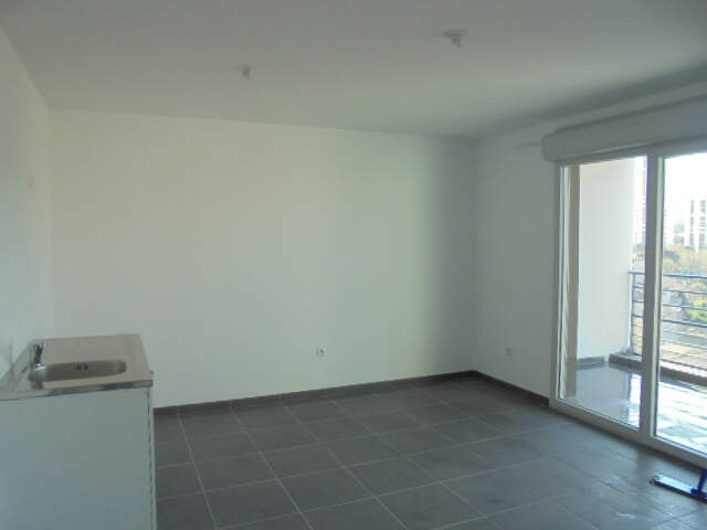 Appartement Marseille 3 pièce(s) 58.78 m2 + terrasse + place de parking — photo du bien