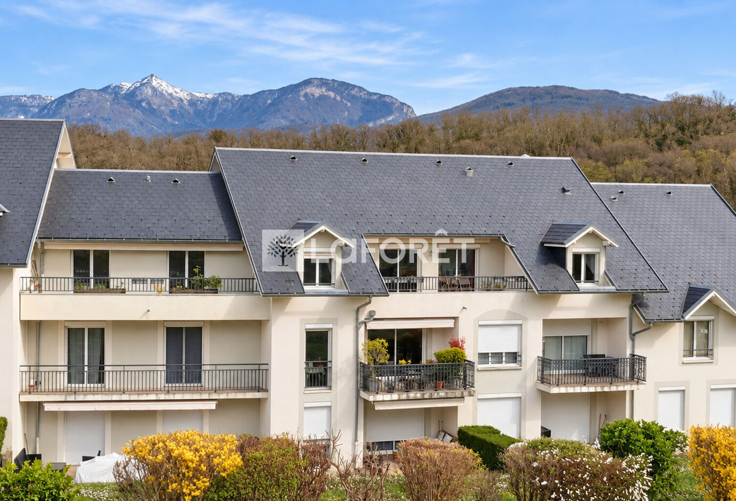 Appartement en attique — photo 1