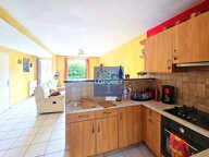 Maison de 95 m² avec véranda et garage - Brignais centre — photo 3