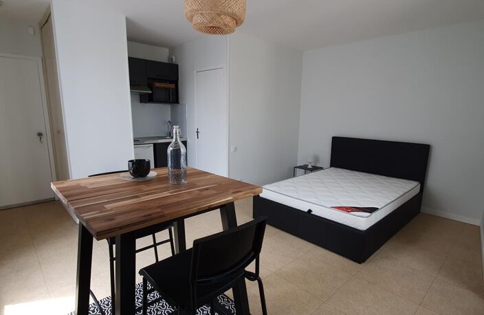 LOCATION STUDIO MEUBLE RODEZ SANS FRAIS D'AGENCE — photo 2