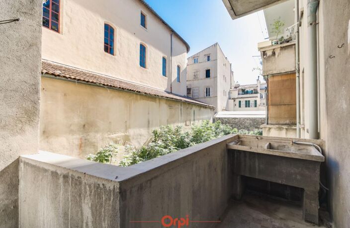 Appartement À Vendre — photo 2
