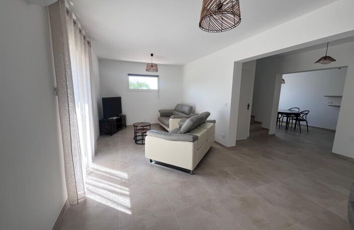 Maison meublée T3 rénovée avec jardin et garage – Vinon-sur-Verdon — photo 4