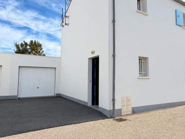 Maison À Louer — photo du bien