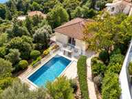 VUE PANORAMIQUE - RÉNOVÉ - PISCINE - DÉPENDANCE — photo 3