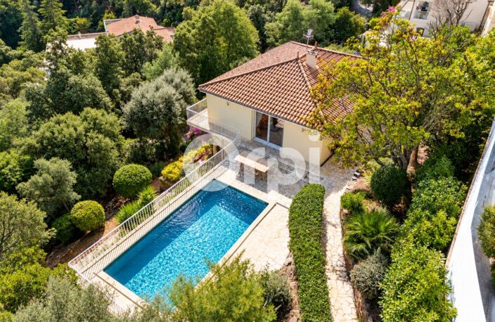 VUE PANORAMIQUE - RÉNOVÉ - PISCINE - DÉPENDANCE — photo 3