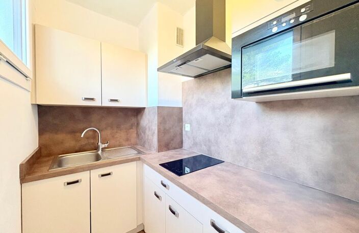 Appartement À Vendre — photo 4