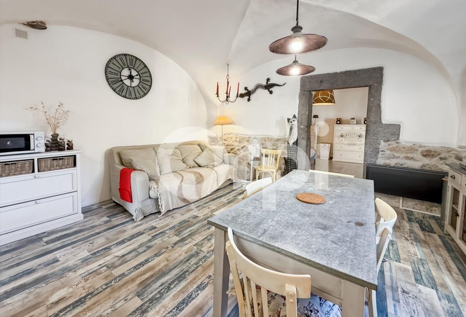 Appartement À Vendre — photo 1