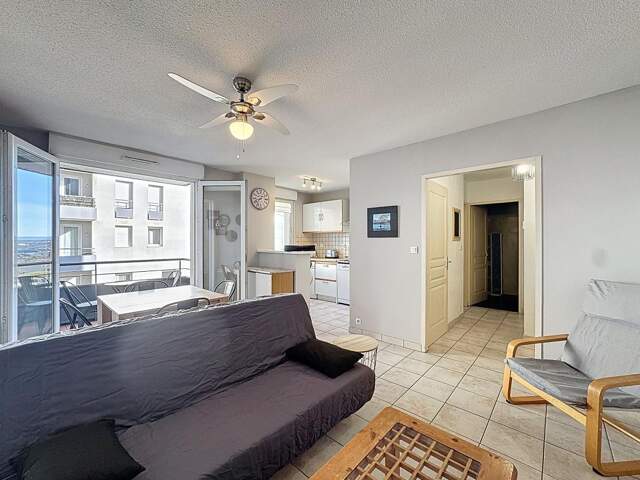 Appartement À Louer — photo du bien