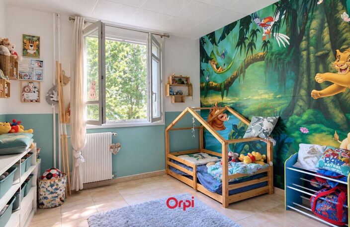 EN VENTE - GRAND APPARTEMENT T3 - LUMINEUX - VUE DÉGAGÉE - PARKING - PISCINE - — photo 5