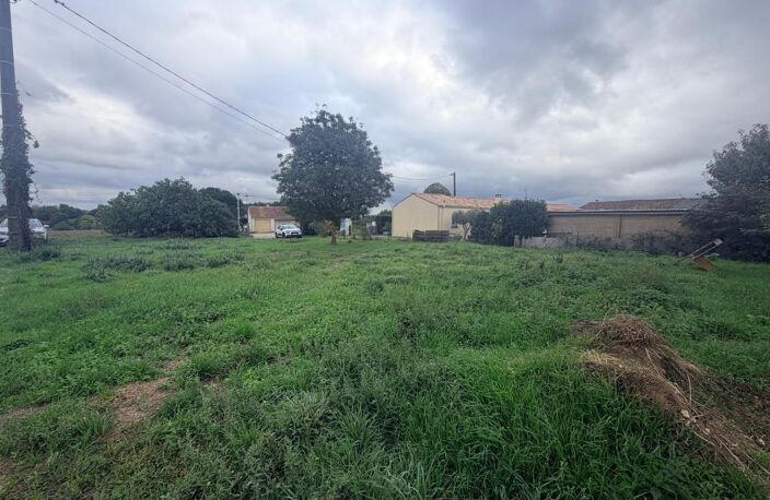 SAINT-CÉSAIRE – BEAU TERRAIN VIABILISÉ DE 625 m² — photo 4