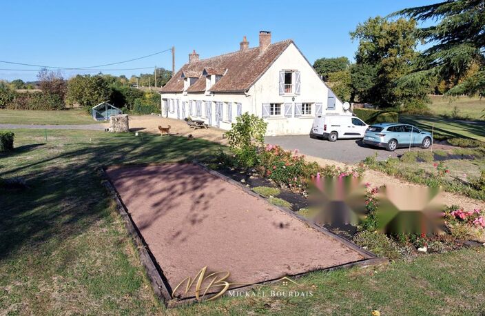 SARCÉ – AUTHENTIQUE LONGÈRE DE PLUS DE 240 M², AU CŒUR D’UN ENVIRONNEMENT PRIVILÉGIÉ — photo 3