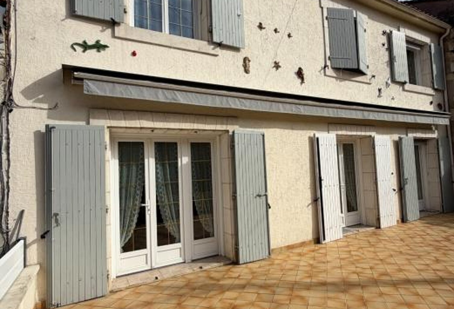 Ruelle. Maison 137 m² avec garage — photo 1