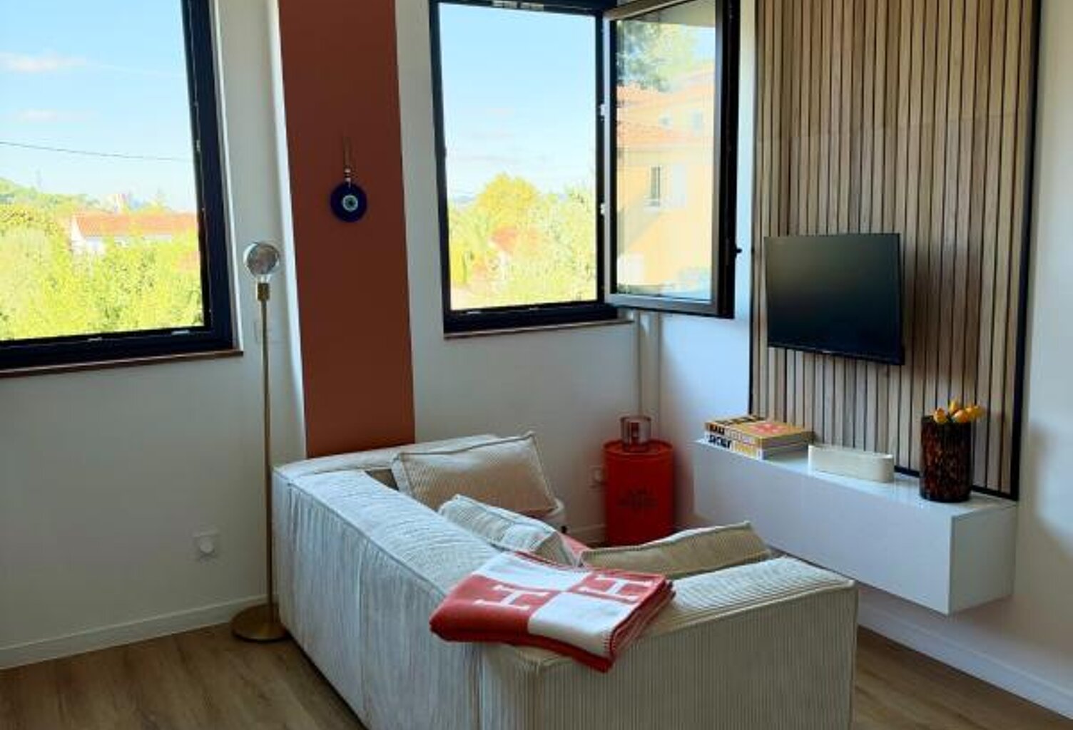 Appartement à vendre 2 pièces LA PENNE SUR HUVEAUNE (13) — photo 1
