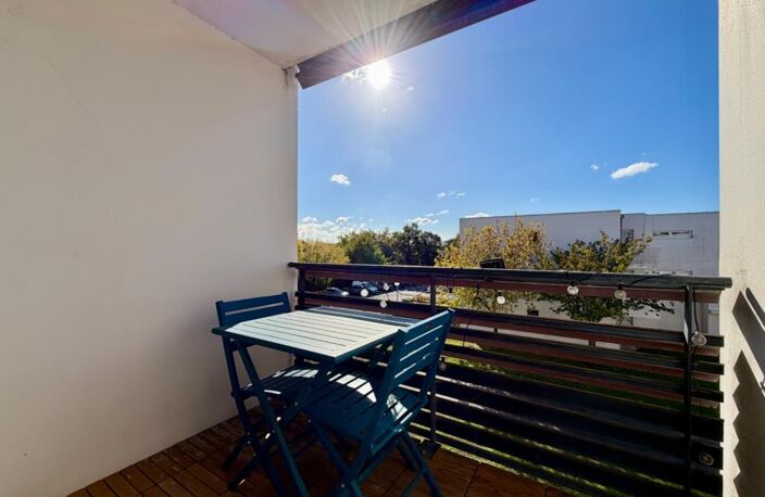 APPARTEMENT T2 - 45 m² - VANNES Tohannic — photo 4
