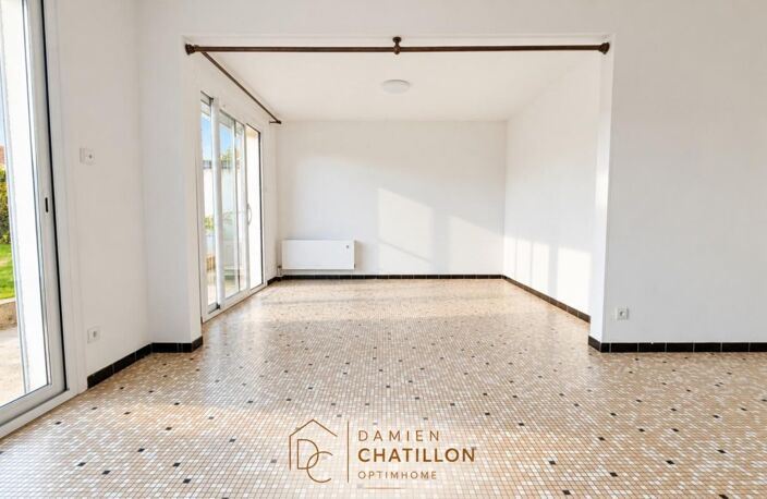Maison 5 pièces Le Villaret – Une maison pensée pour la vie de famille ! — photo 5