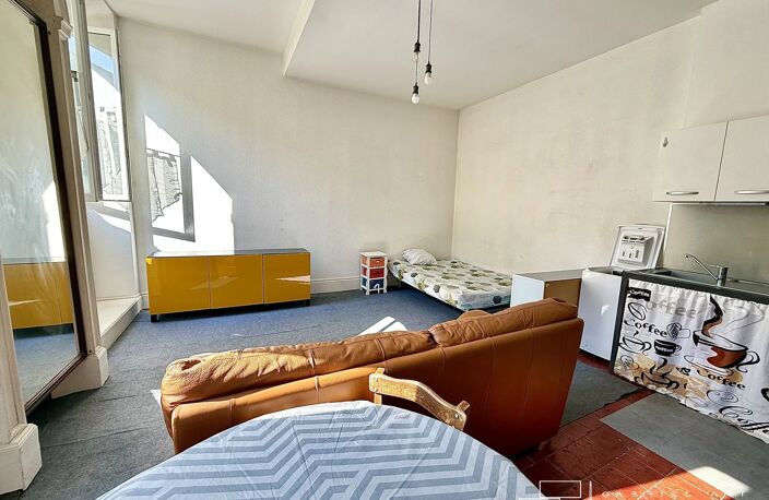 Studio meublé à louer — photo 4